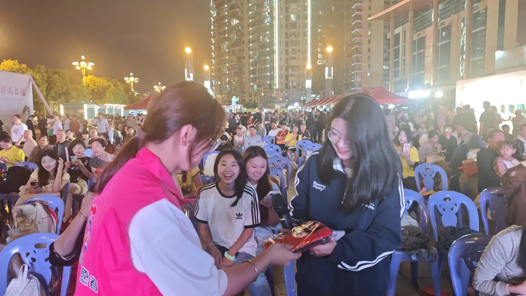 04b40db6ecdf57e8b146e064921b4863