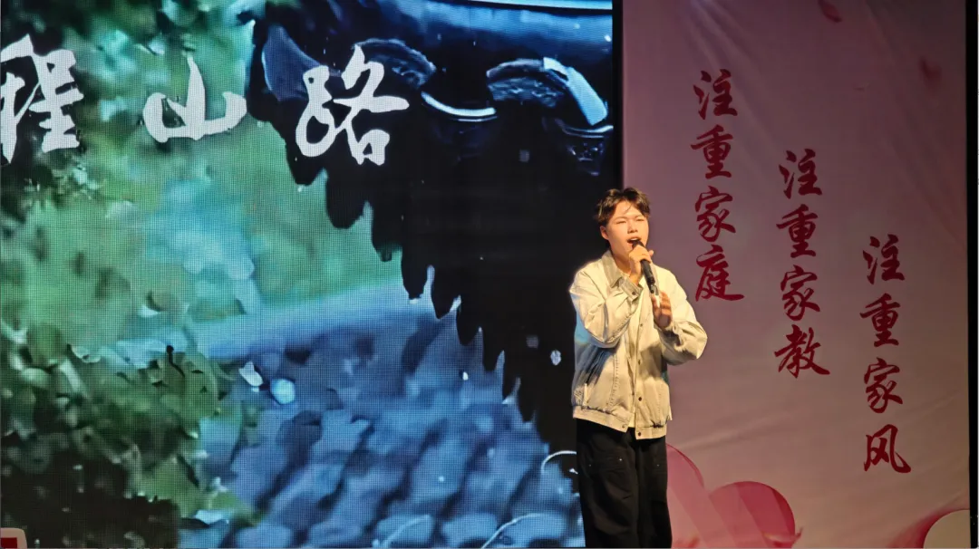 1e7e4f652c5d0d282b68a0cbfbf5a1a4